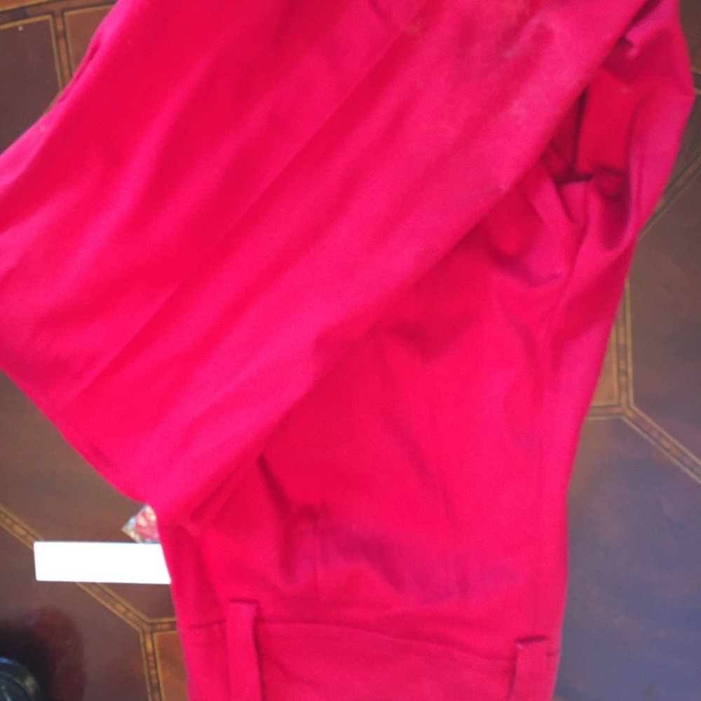 Red Larry Levine NWT Capri